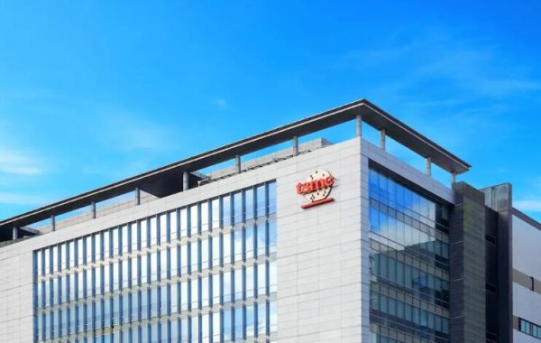 TSMC’s CC Wei Unveils Advanced Packaging Edge, CoWoS Monthly Capacity to Hit 170,000 Wafers by 2027